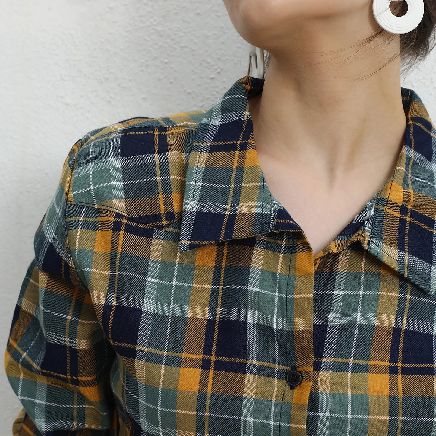 Tartan Plaid Cinched Cropped Shirt
