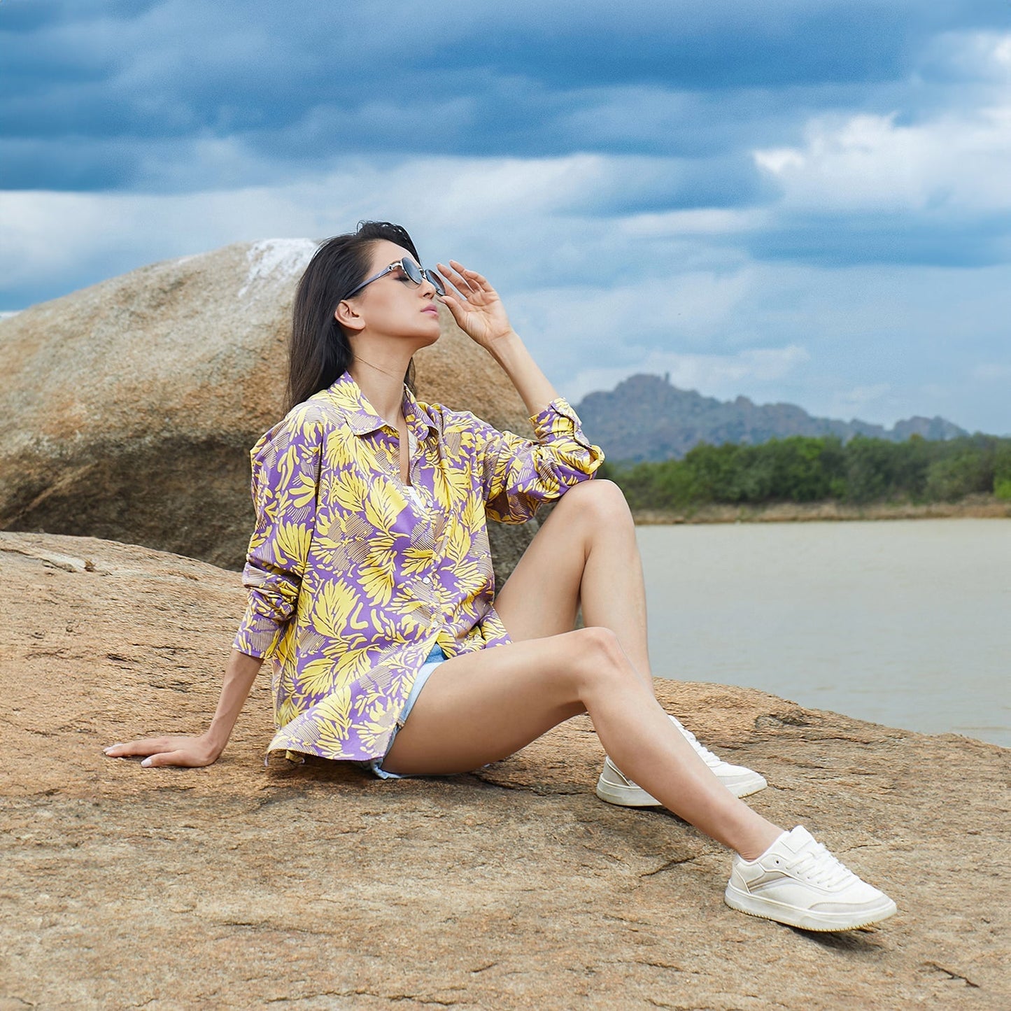 Contrast Foliage Shirt
