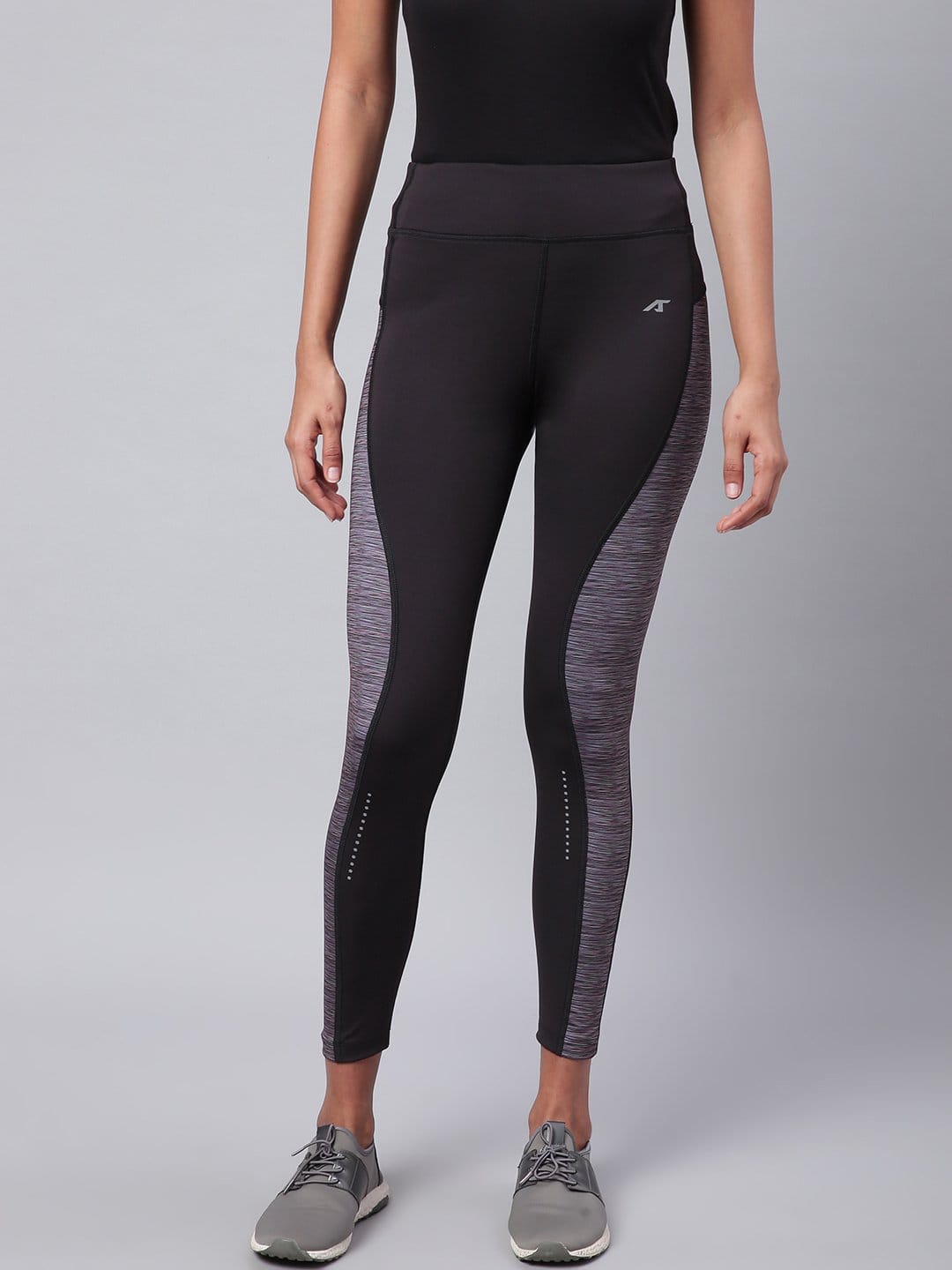 Alcis Women Black Grey Colourblocked Secure Fit Cropped Training Tights