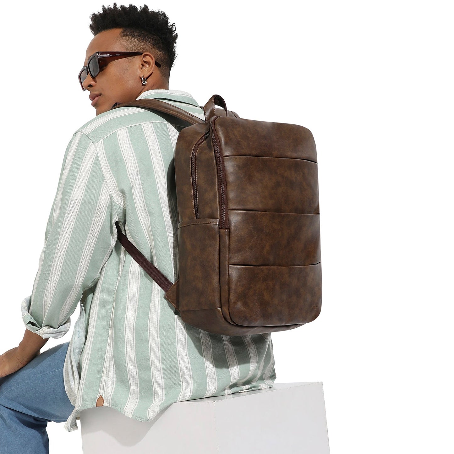 The Daily Essential Backapack - Mocha Brown