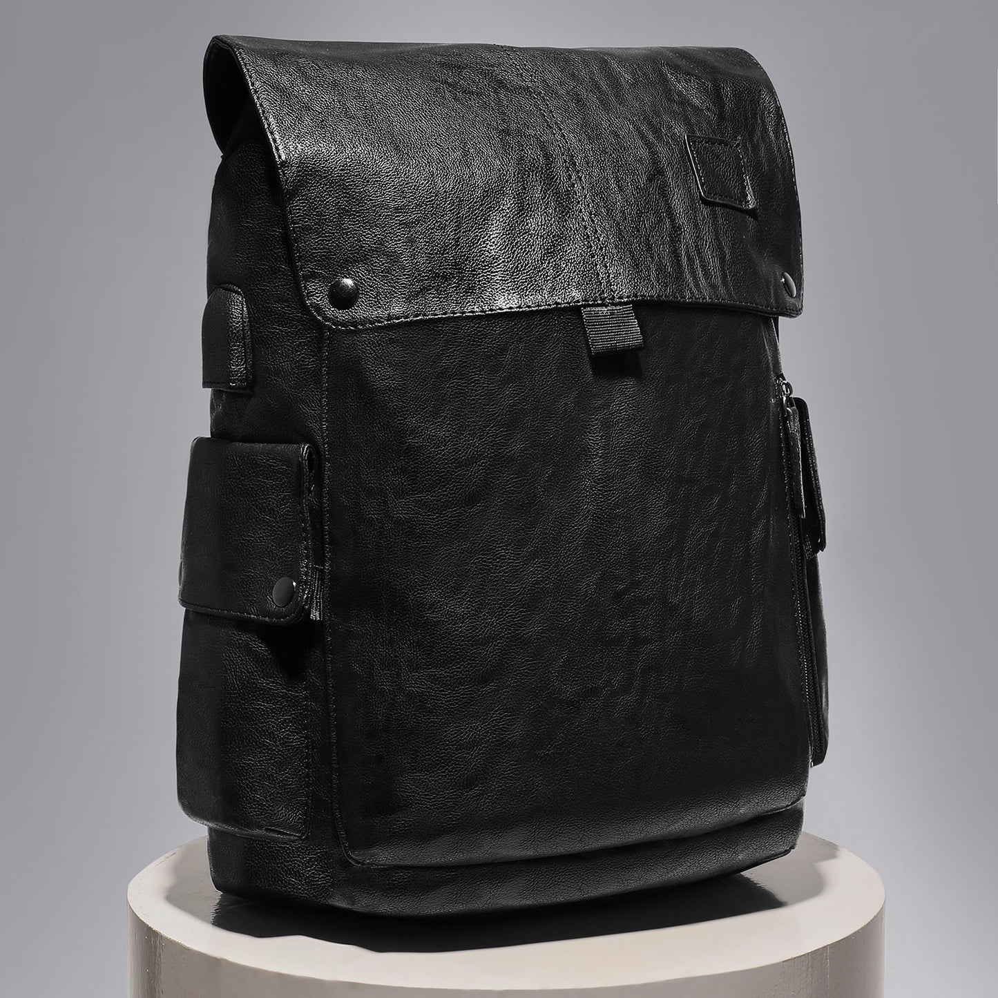 The Trekker Backpack - Grease Black