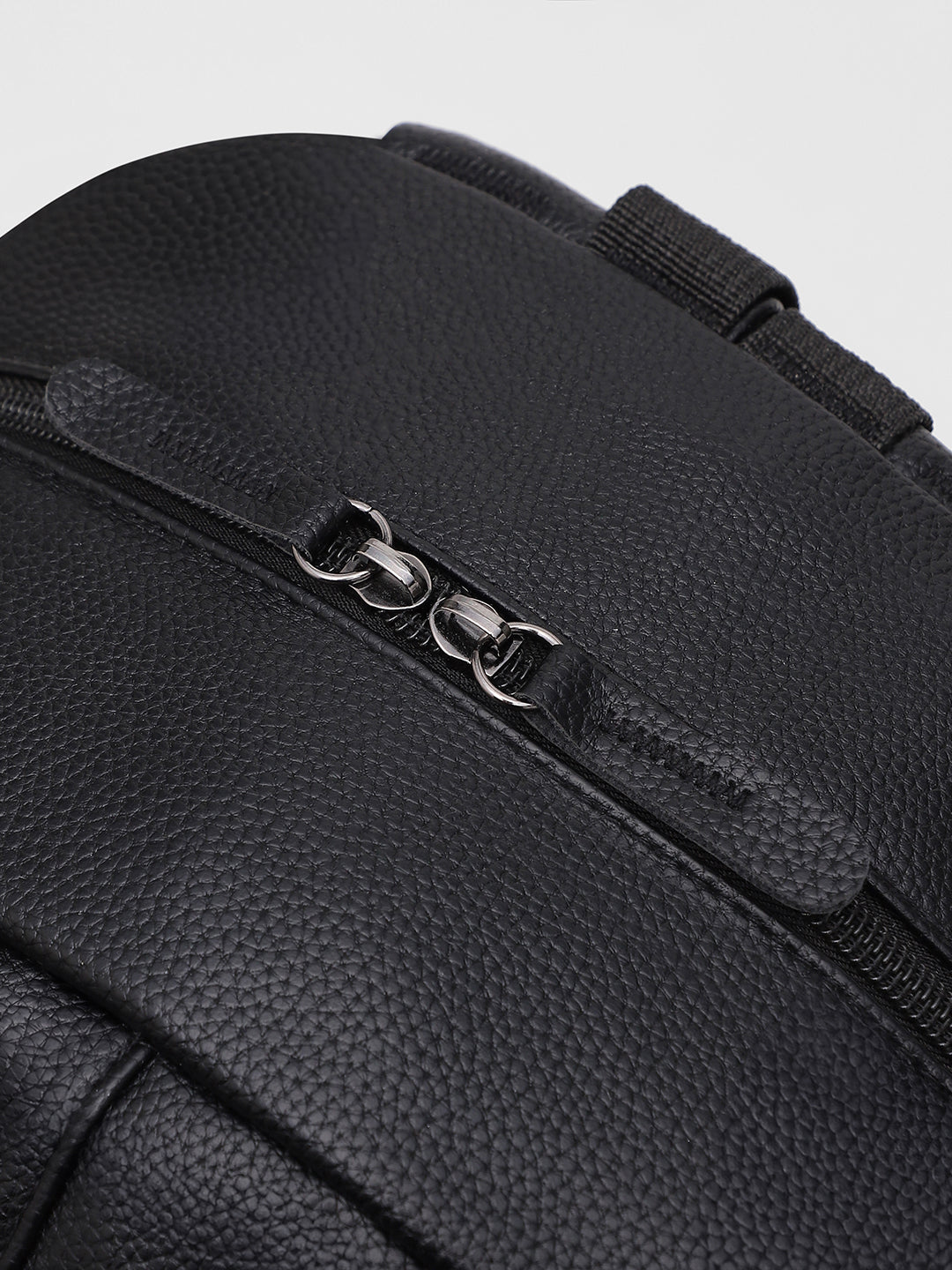 The Cruiser Backpack - Onyx Black