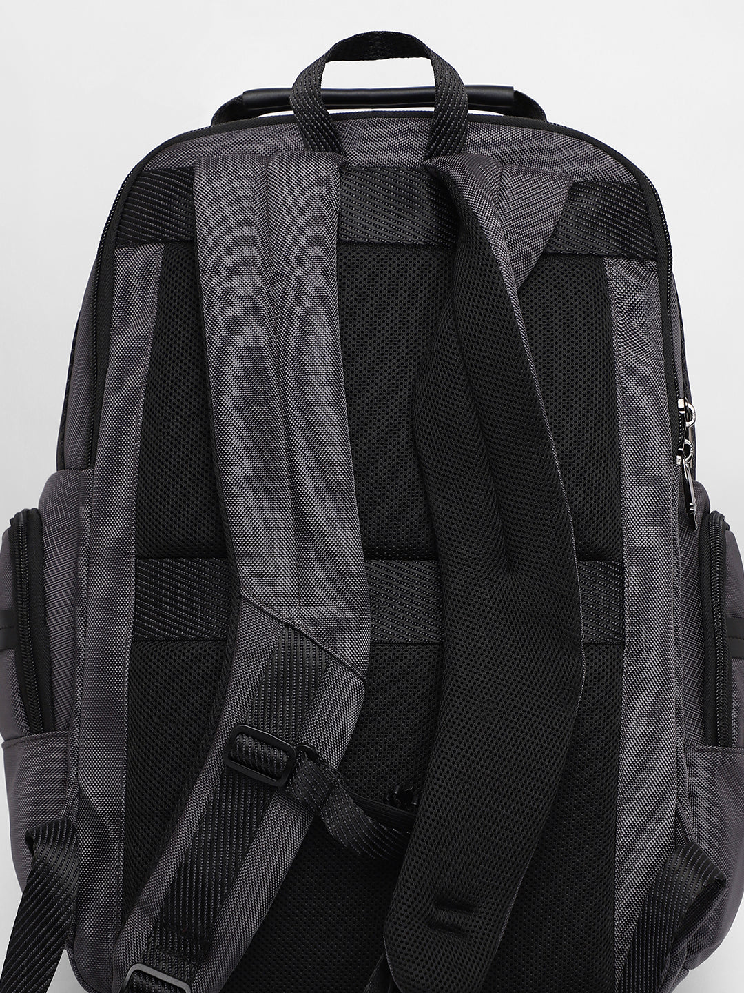 The Urban Trail Backpack - Fossil Grey