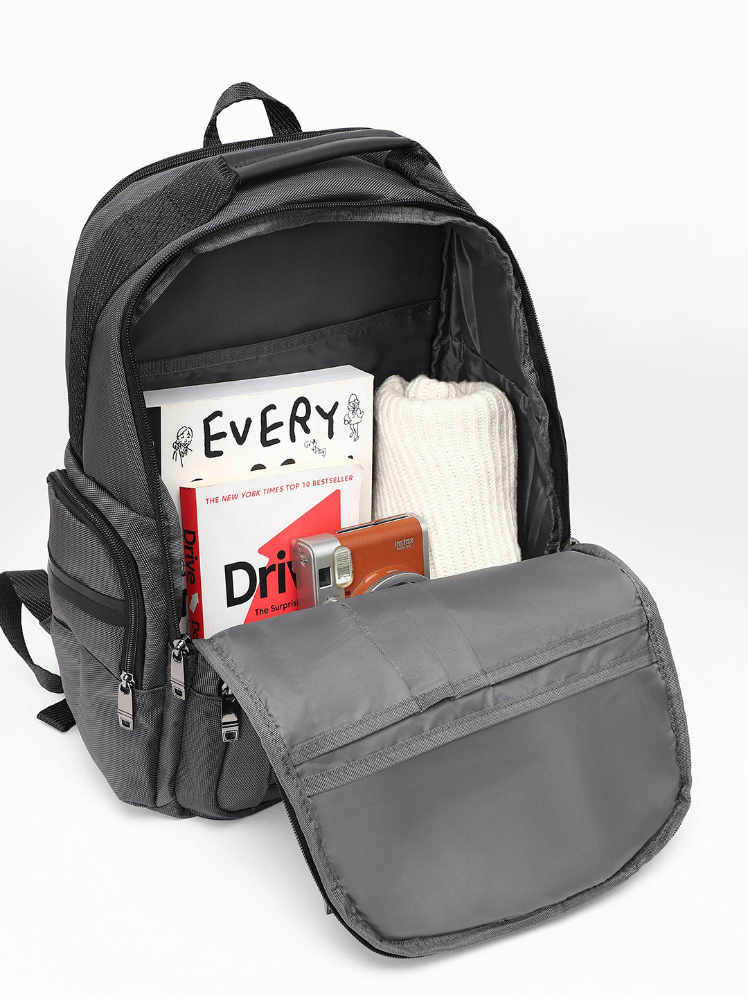 The Urban Trail Backpack - Fossil Grey