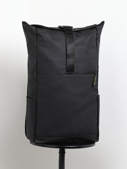 The Metron Backpack - Onyx Black