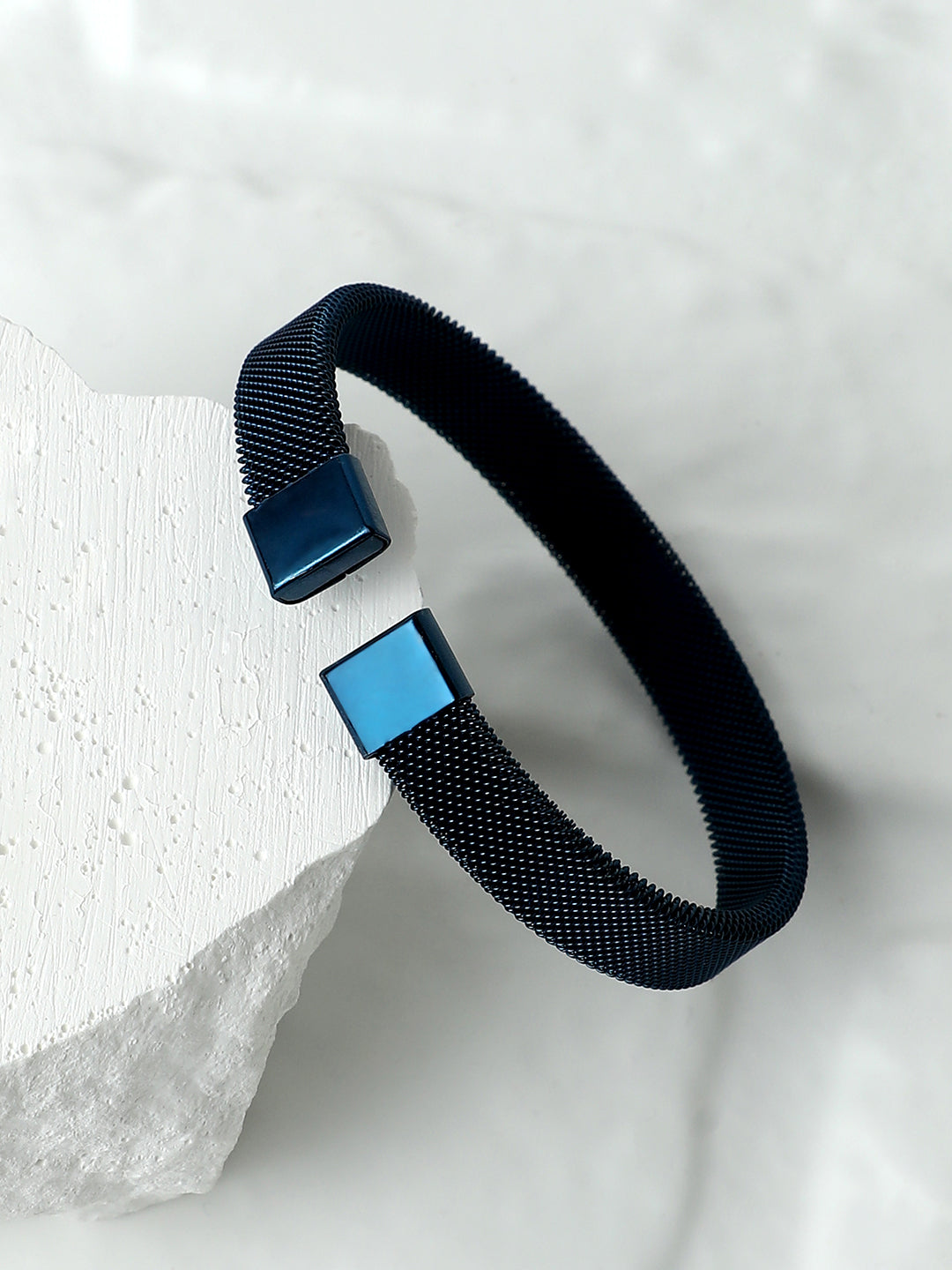 The Mesh Cuff Bracelet