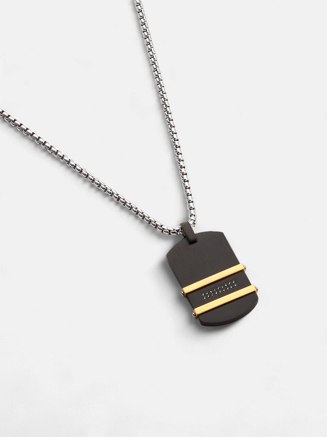 The Lined Plate Pendant Necklace