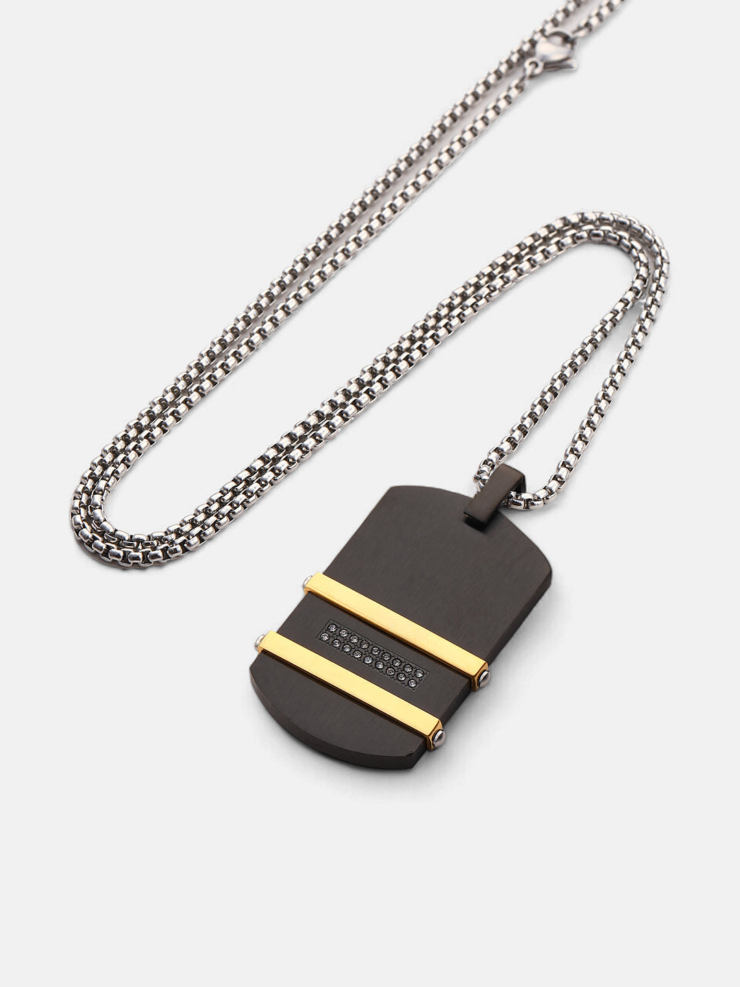 The Lined Plate Pendant Necklace