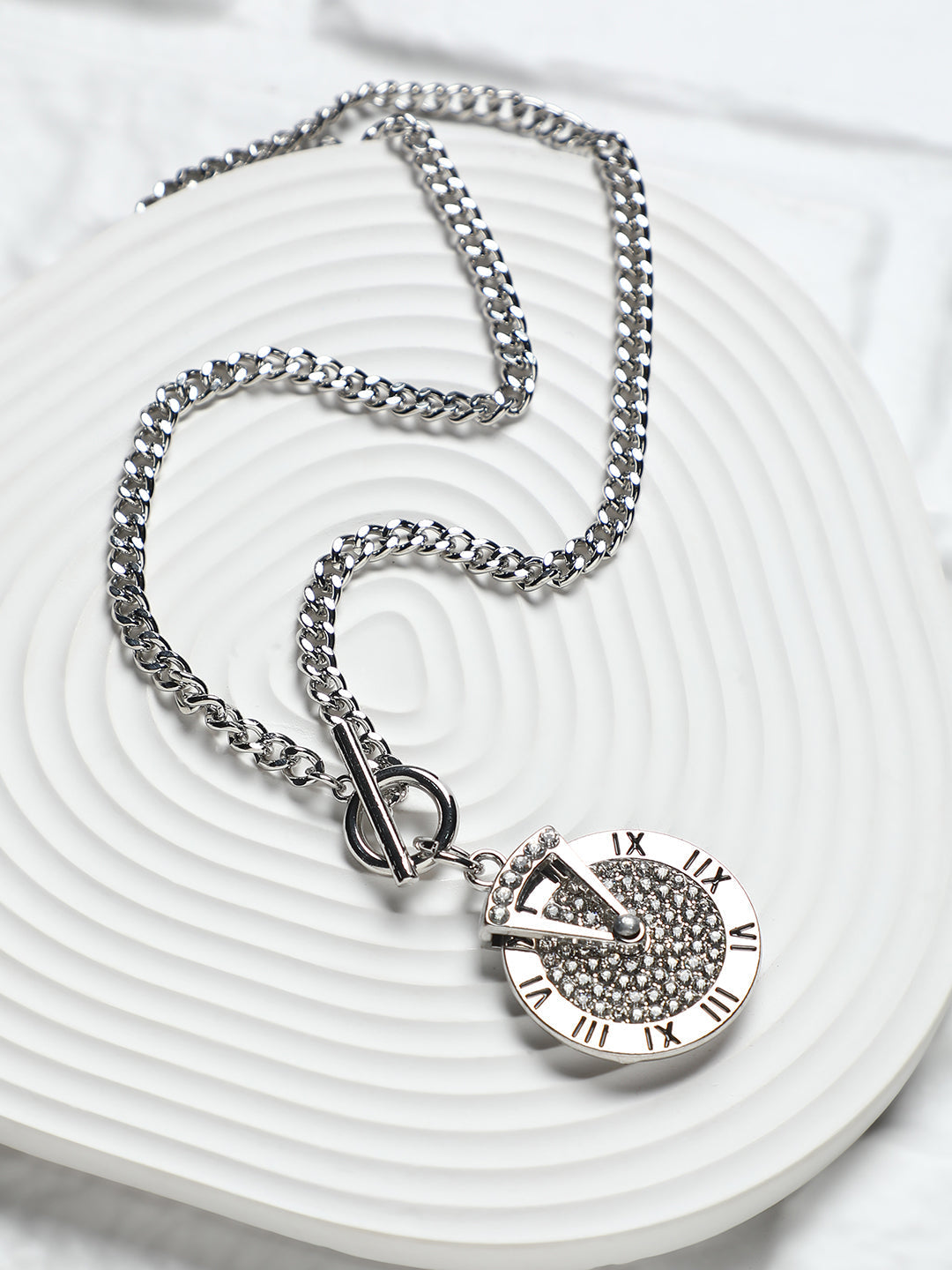 The Time Pendant Necklace - Metallic Silver