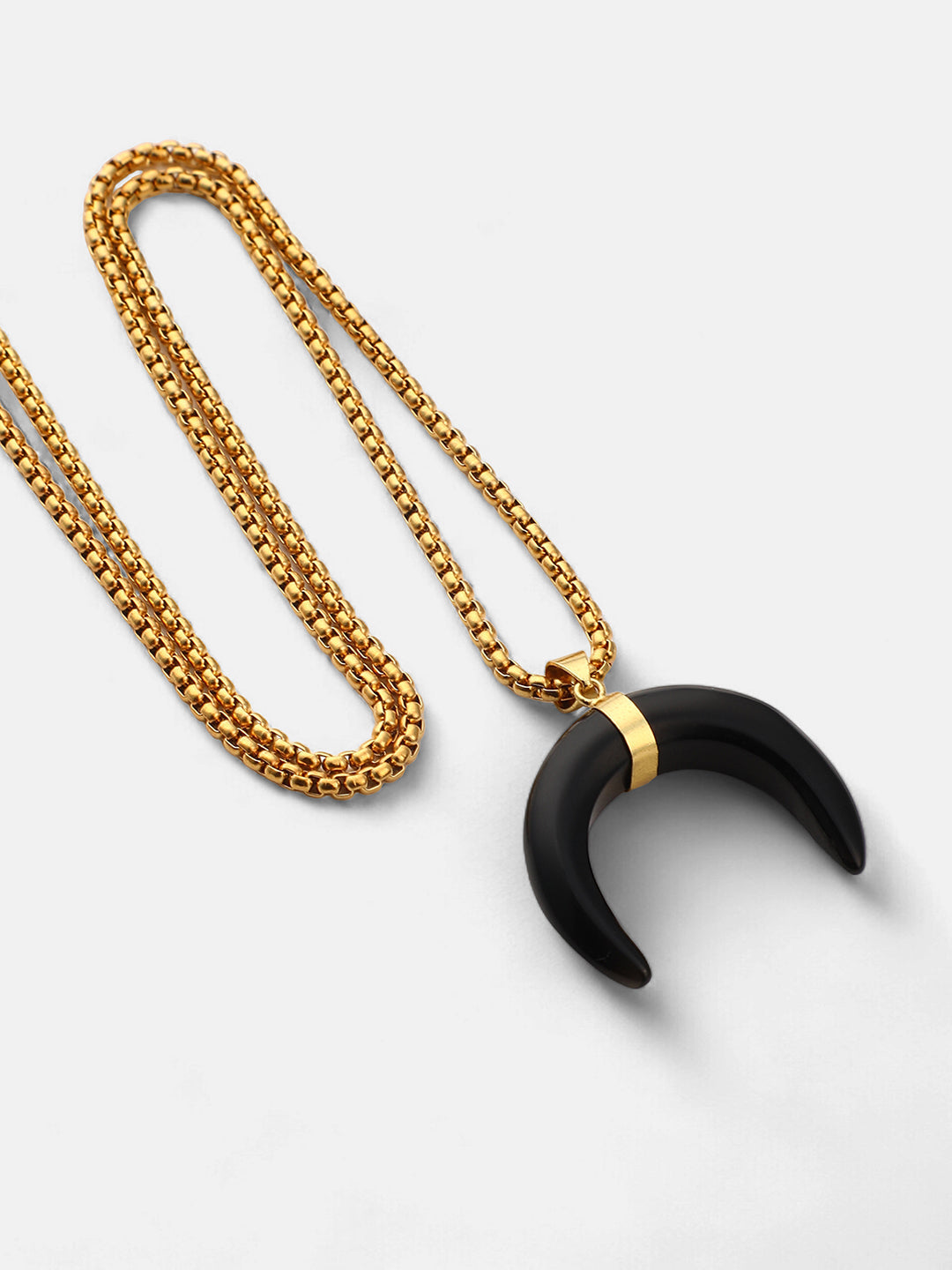 The Horn Pendant Necklace