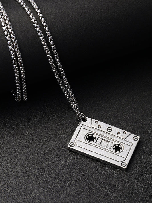 The Stereo Pendant Necklace - Metallic Silver