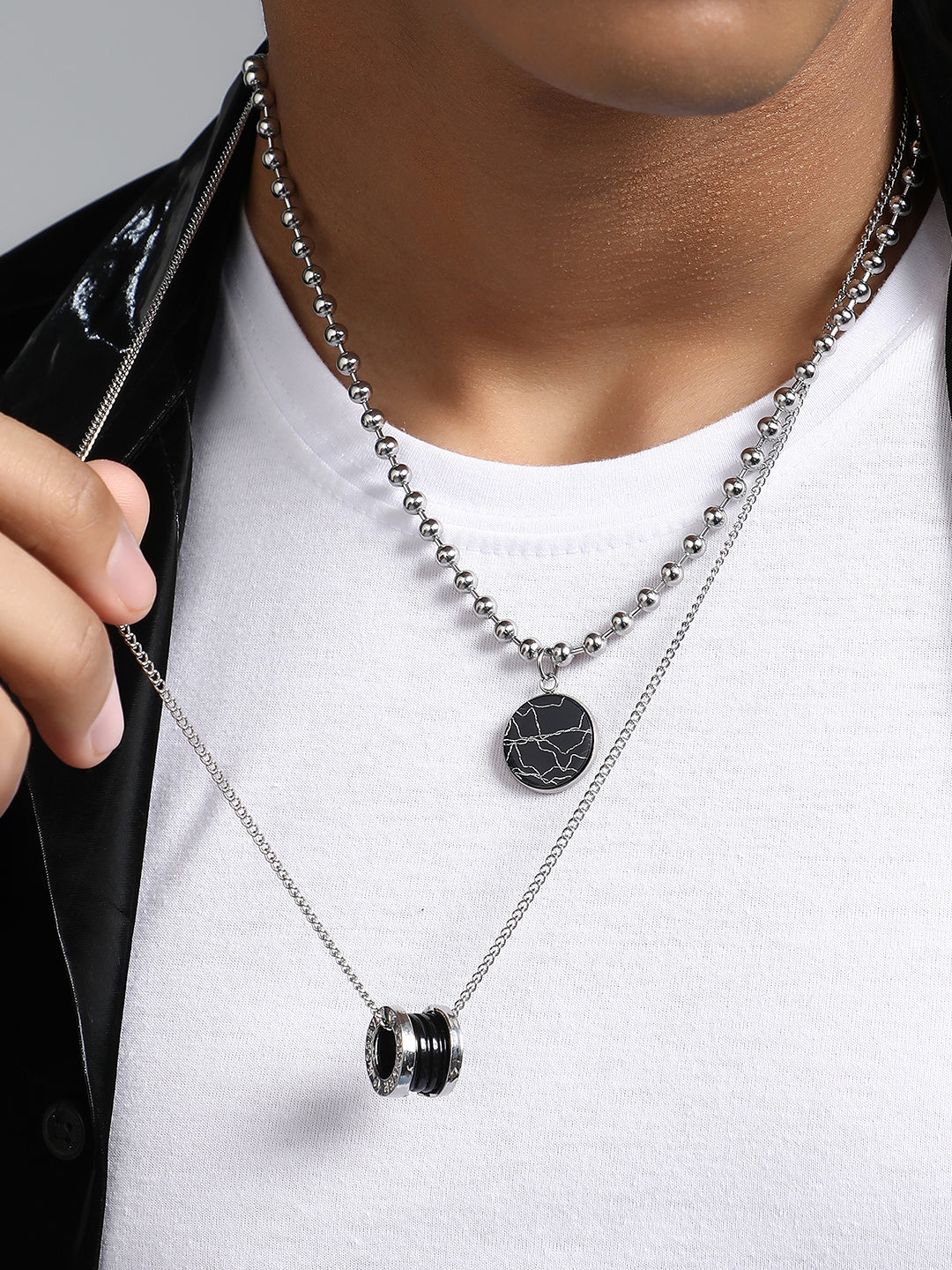 The Spool Pendant Necklace - Metallic Silver