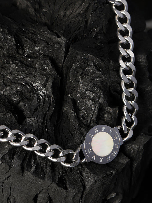 The Roma Pendant Necklace - Metallic Silver