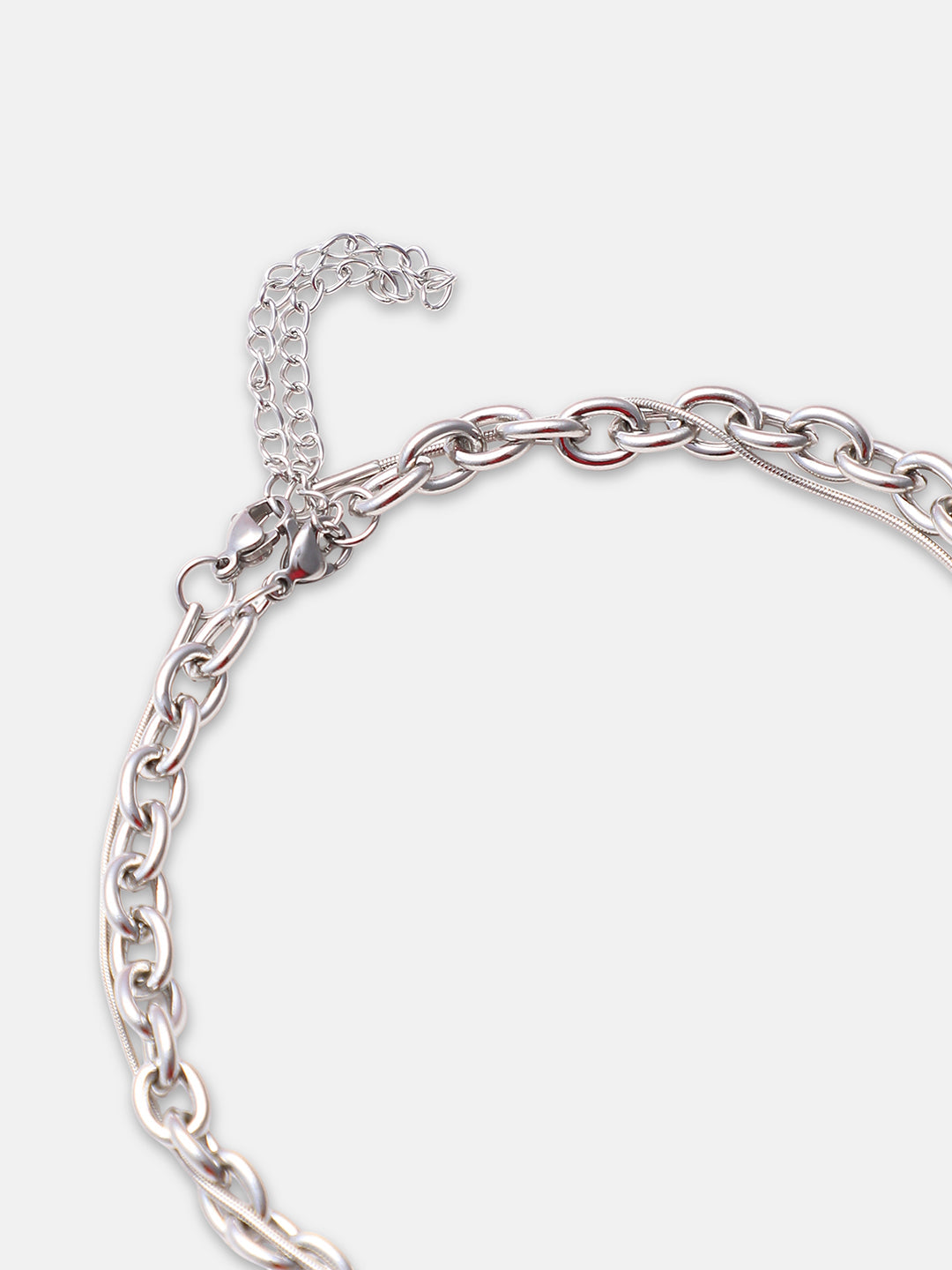 The Oriental Pendant Necklace - Metallic Silver
