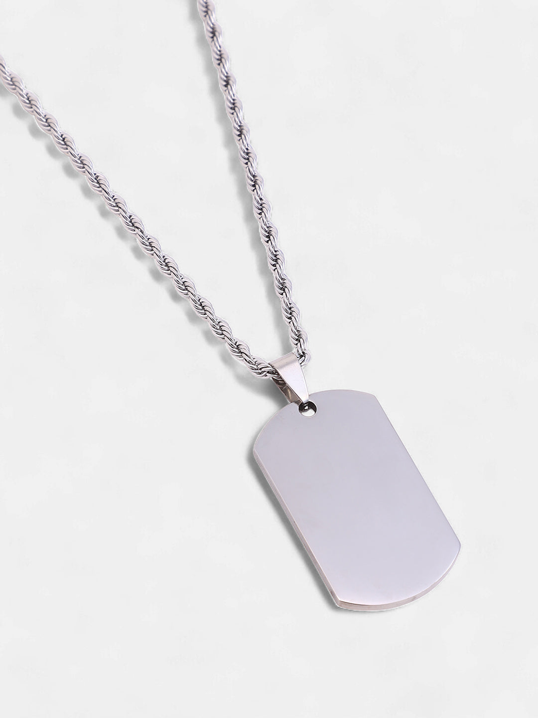 The Curve-Plate Pendant Necklace - Metallic Silver