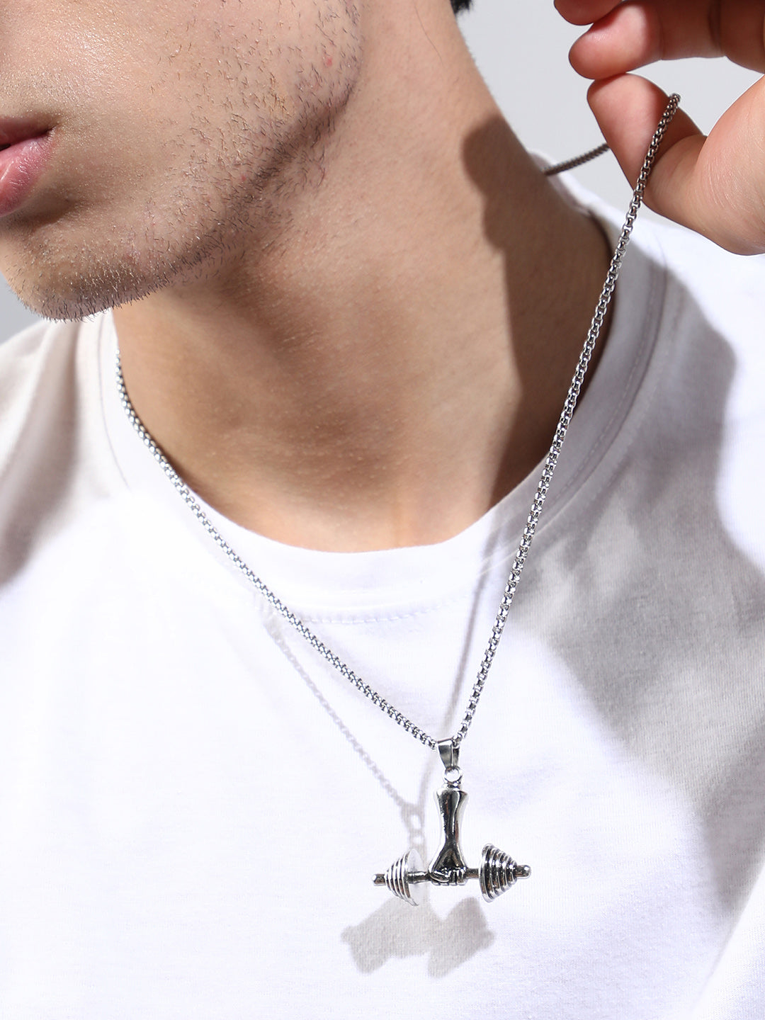 The Dumbell Pendant Necklace - Metallic Silver