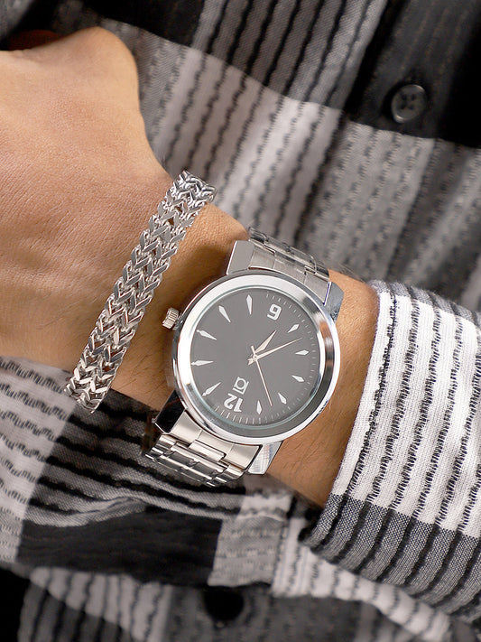 The Studio Round Watch With Chain Bracelet Combo
