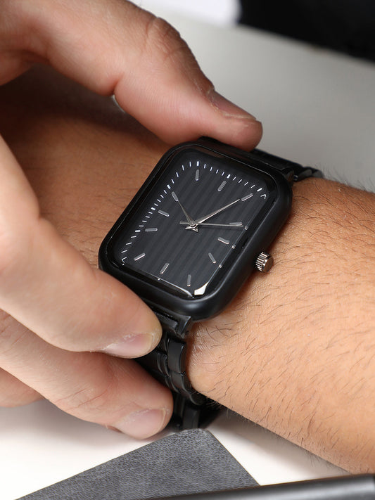 The Noir Rectangular Watch - Onyx Black