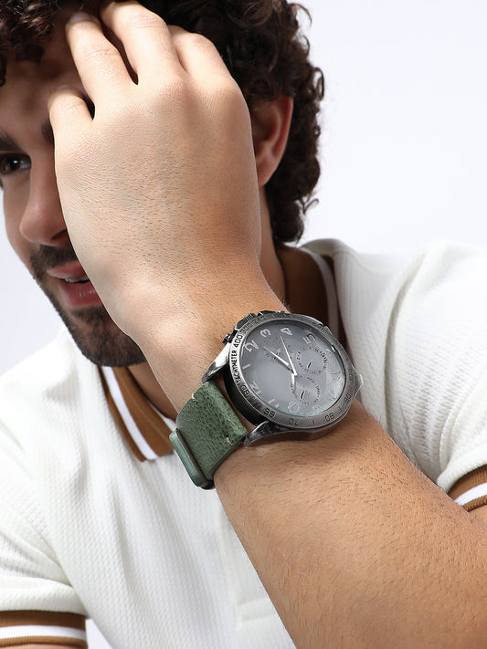 The Peregron Round Watch - Olive Green