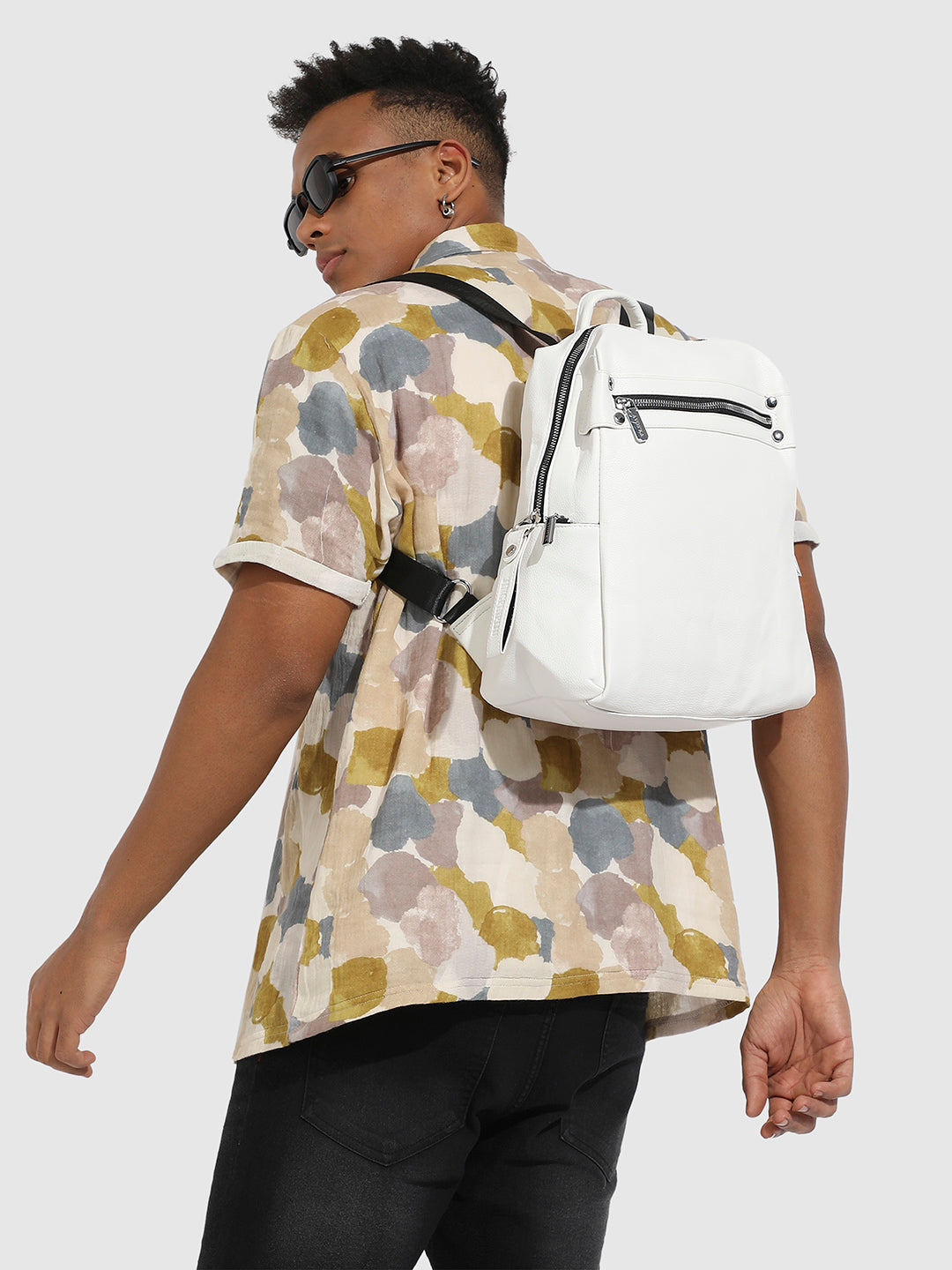 The Utility Curve Backpack - Chalk White