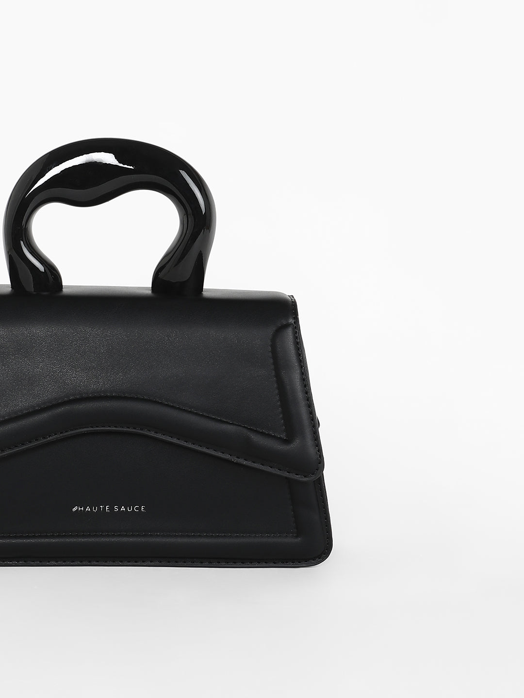 The Caldera Gloss Hand Bag - Midnight Black
