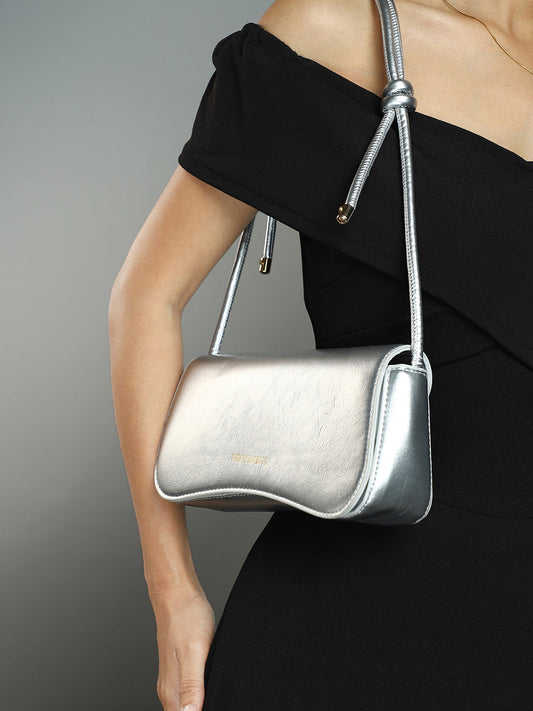 The Gleam Shoulder Bag - Metallic Silver