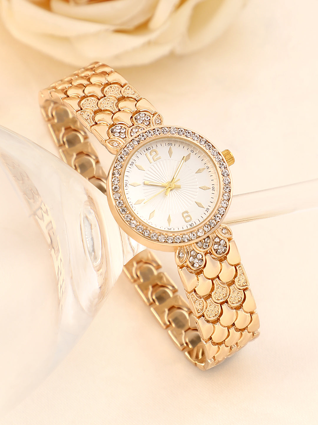 The Scalex Gem Round Watch - Ivory White