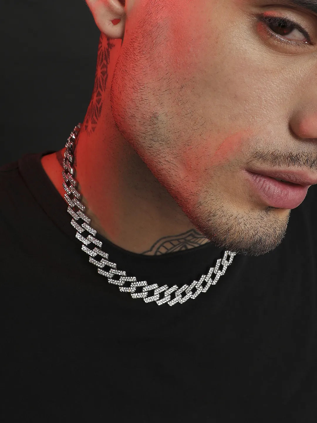 Embellished Criss-Cross Chain - Silver