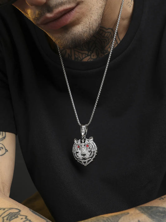 Mens-Embellished-Tiger-Pendant-Necklace-Silver