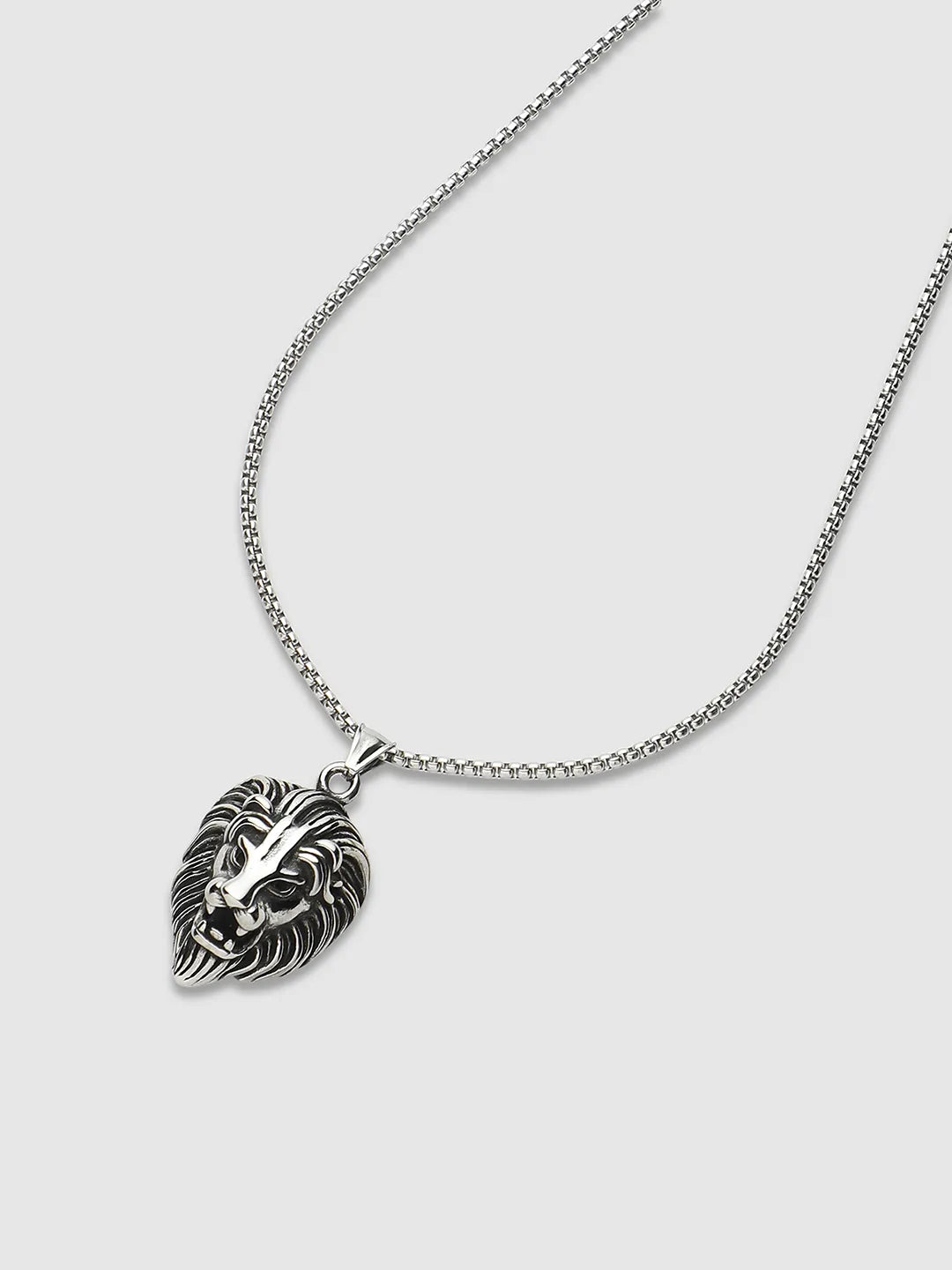 Lion Pendant with Chain - Silver