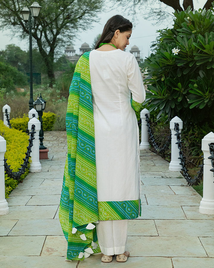 White Bhandhej Suit Set