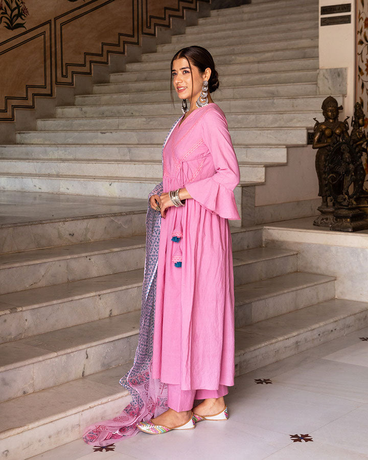 Gulabi Doriya Suit Set
