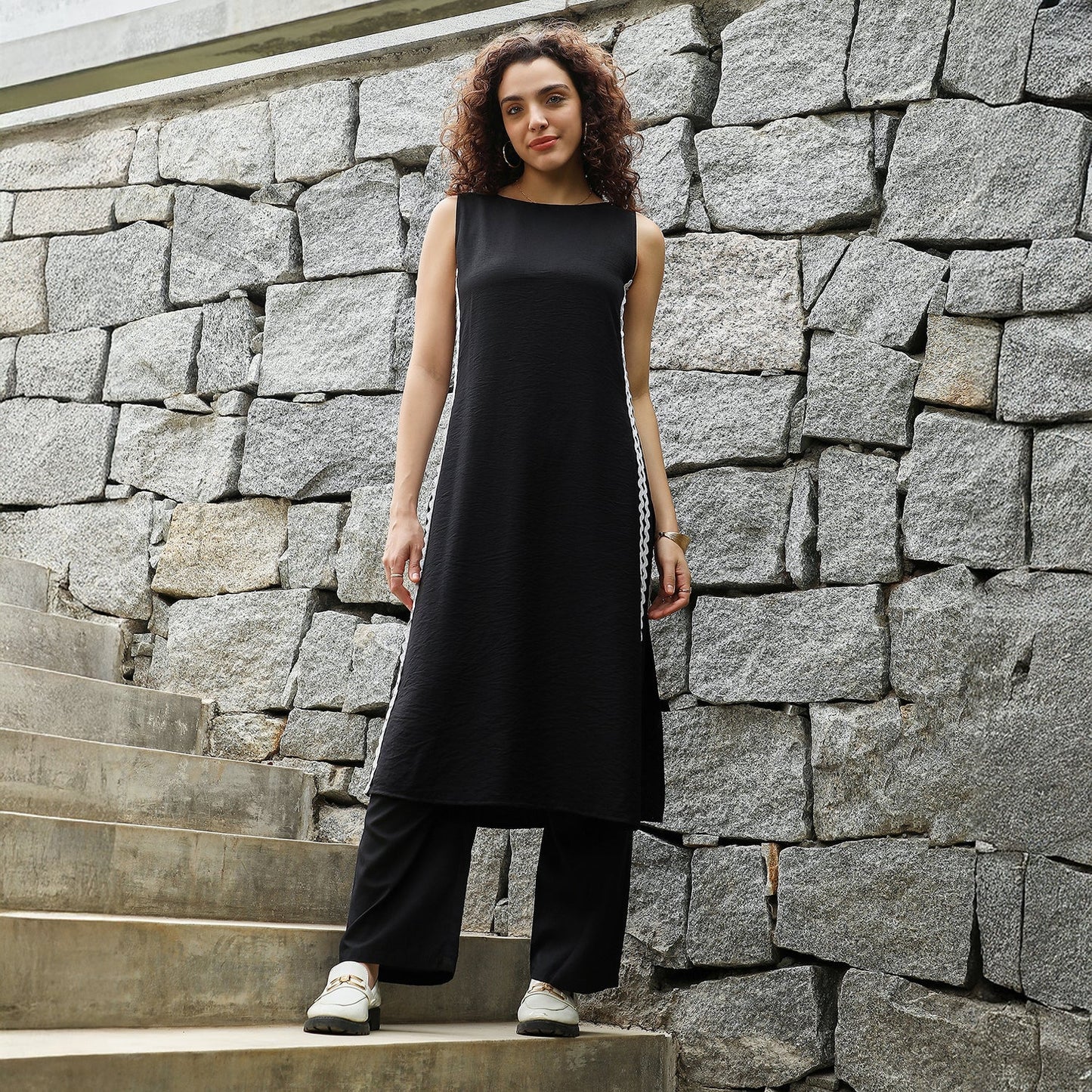 Contrast Swirl Kurta Set
