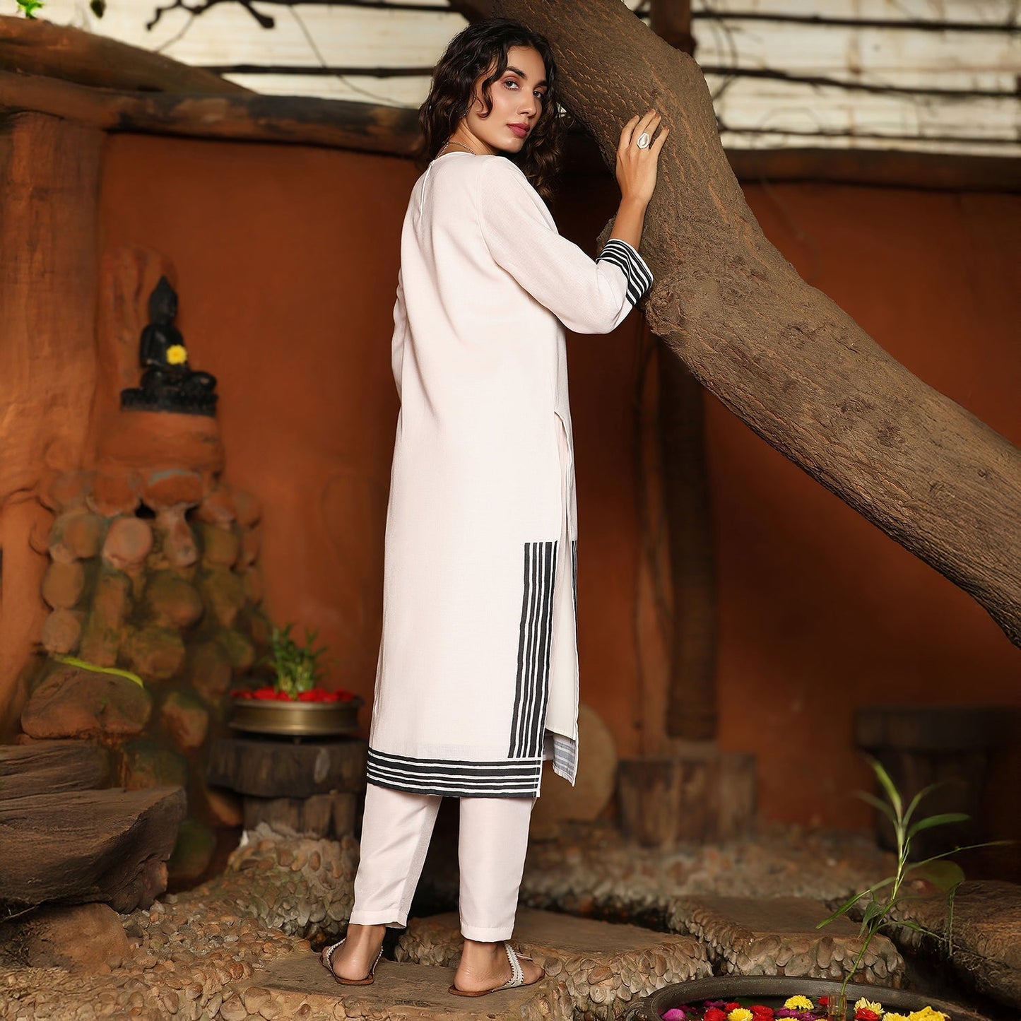 Indie Lines Kurta Set