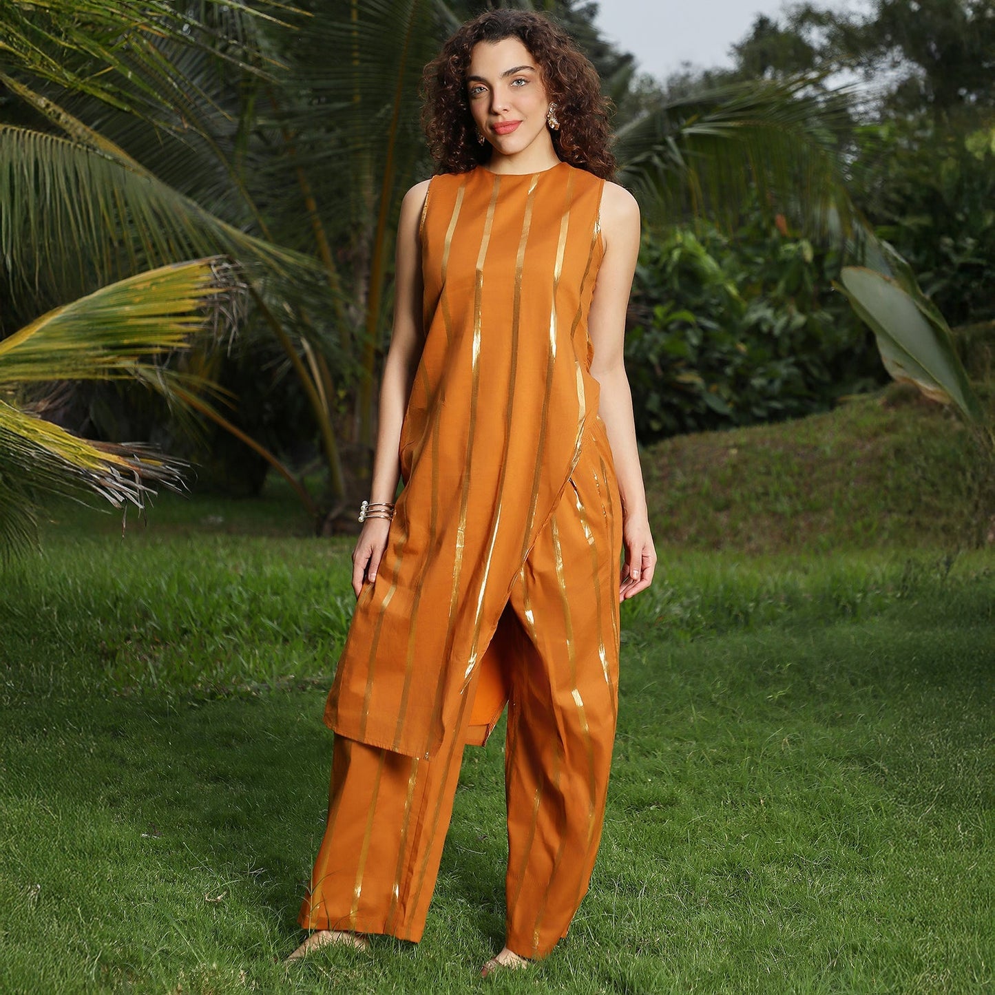 Metallic Striped Kurta Set