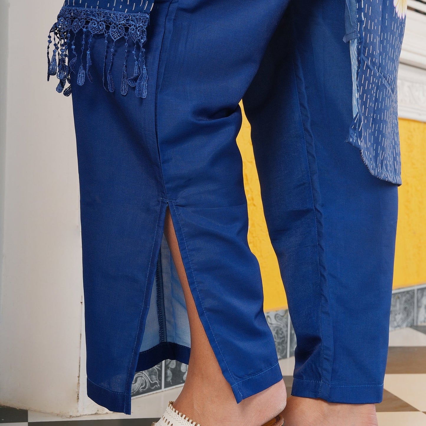 Edena Mural Kurta Set