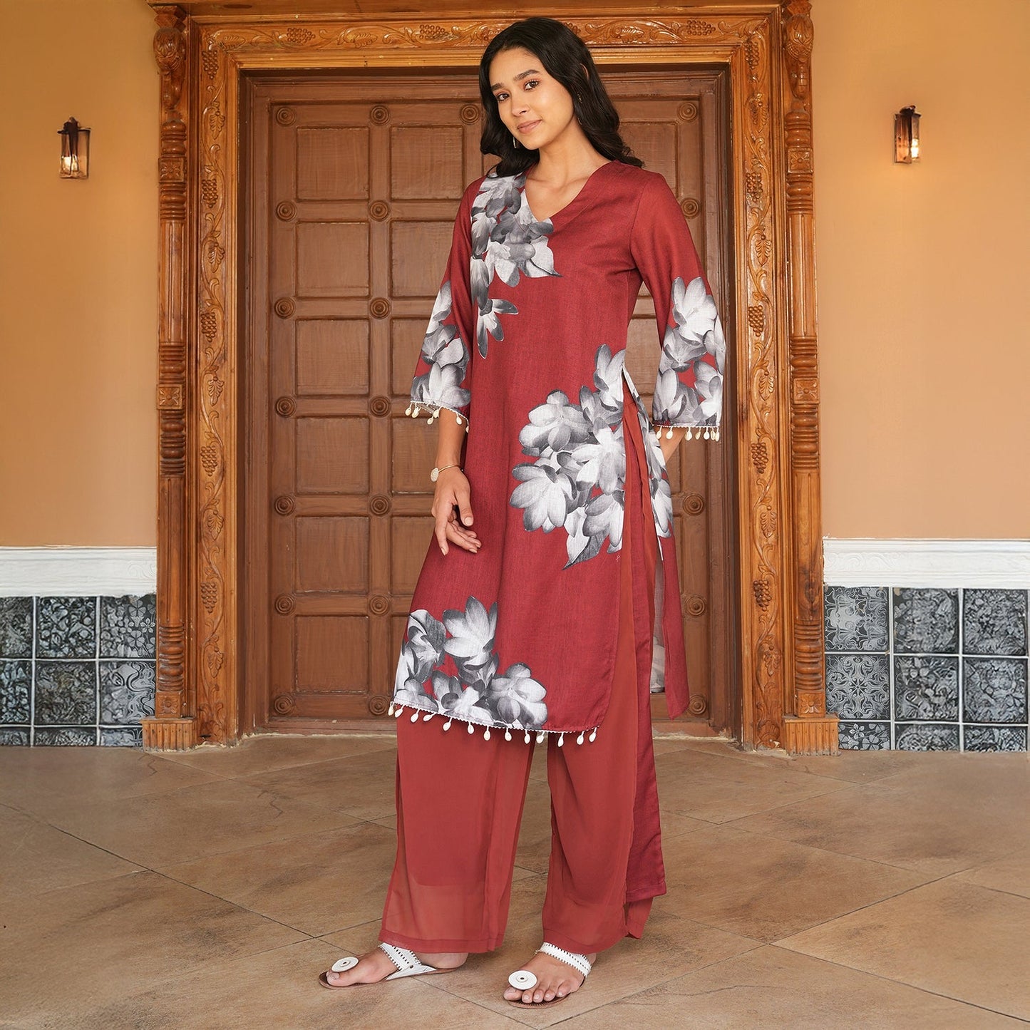 Whispering Botanics Kurta Set
