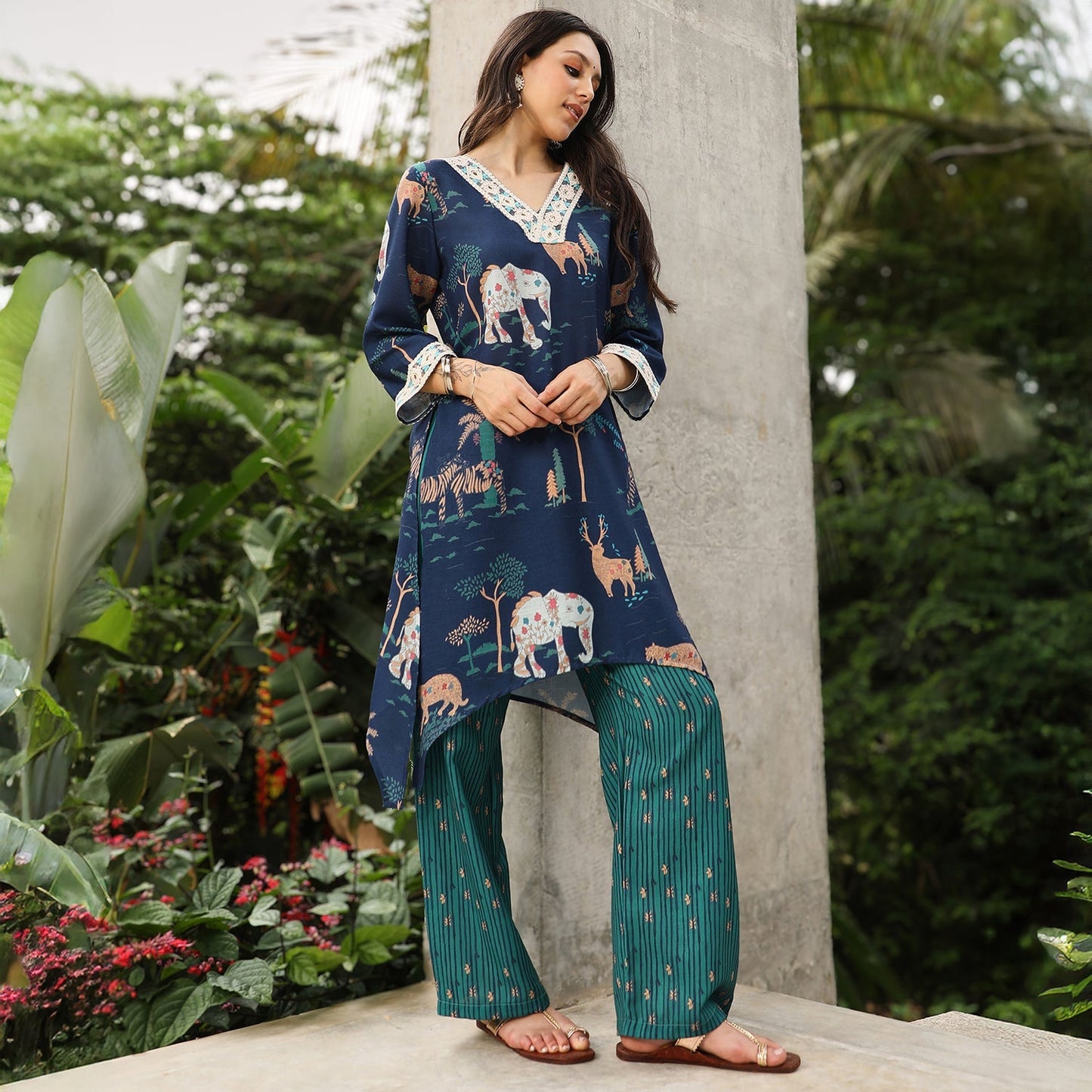 Indie-Folk Kurta Set