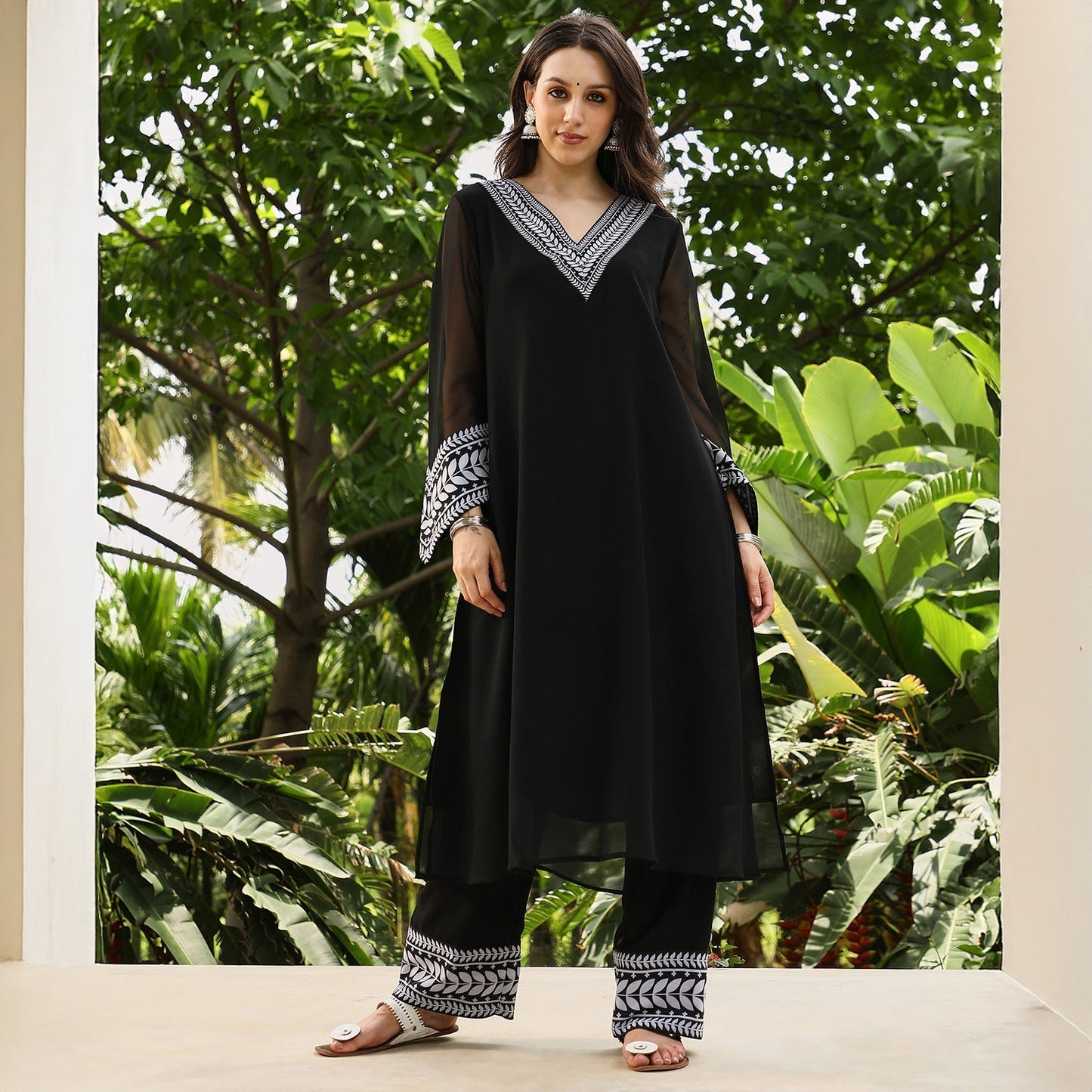 Folaige-Lined Kurta Set