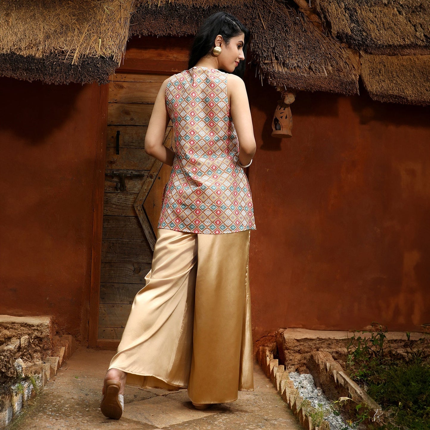 Geometric Kurti With Palazzo