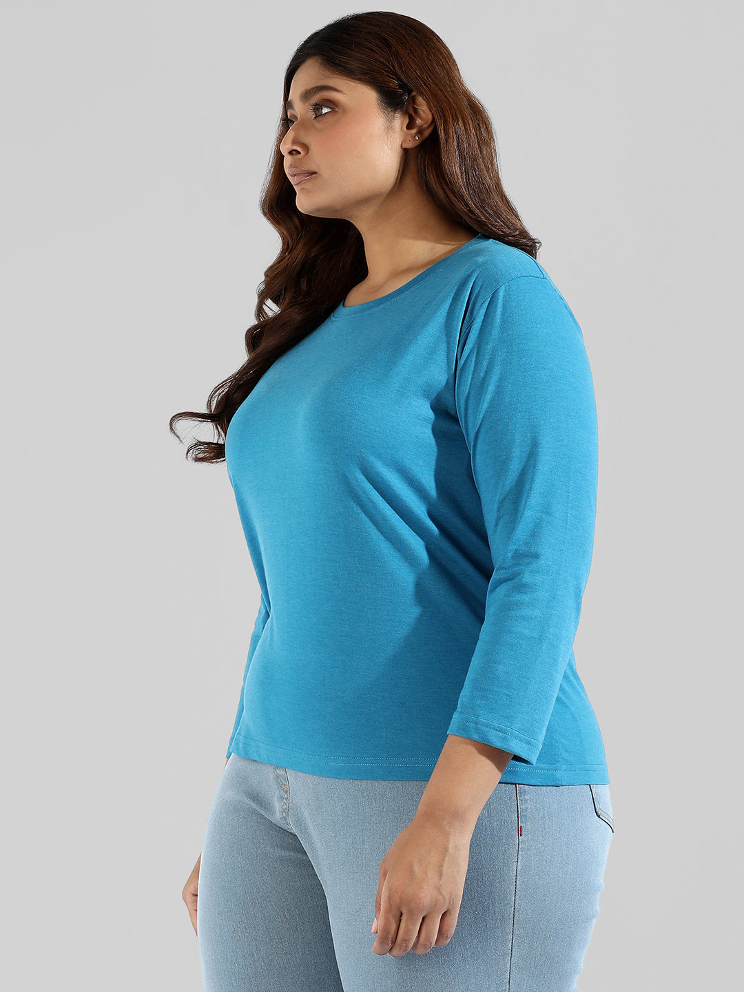 Solid Stylish Quarter Sleeve Round Neck Top