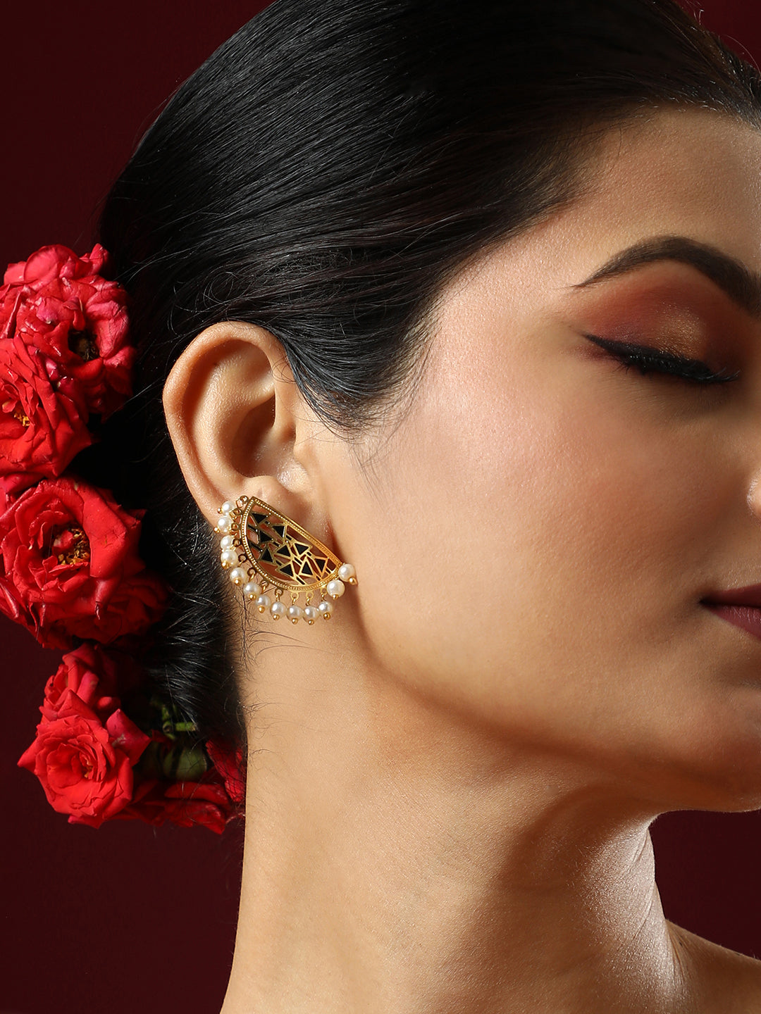 The Hafsa Stud Earrings - Navy Blue-SOHEAR1549