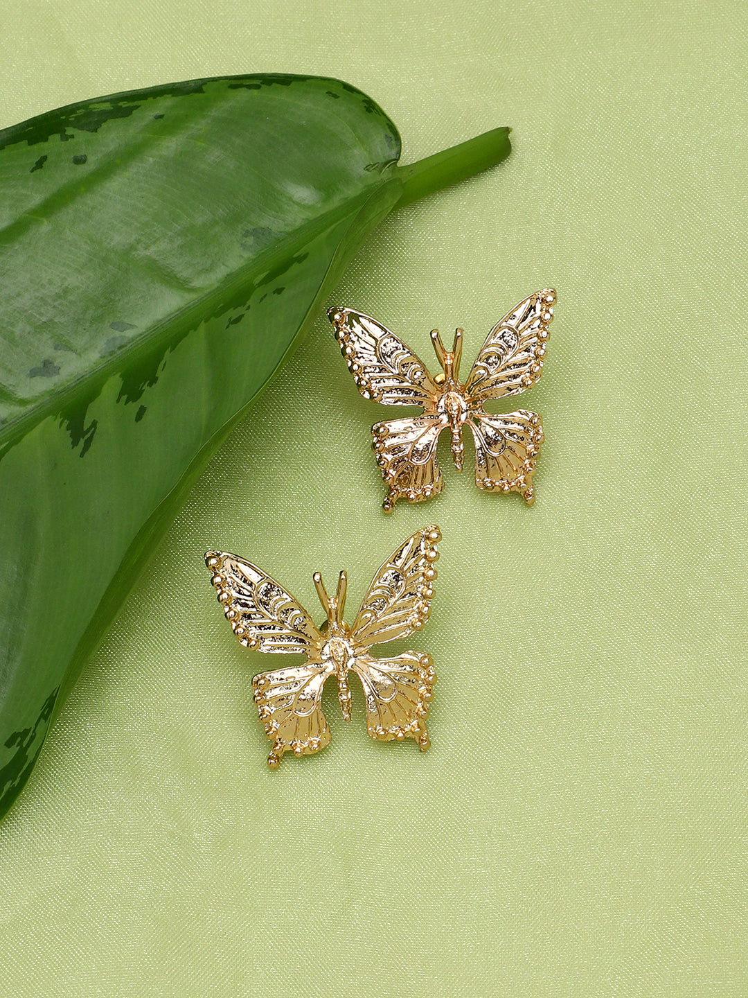 GOLD PLATED PARTY DESIGNER STUD FOR WOMEN