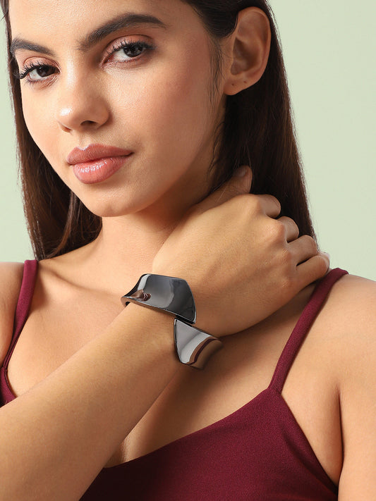 Silver Plated Zig-Zag Cuff Bracelet