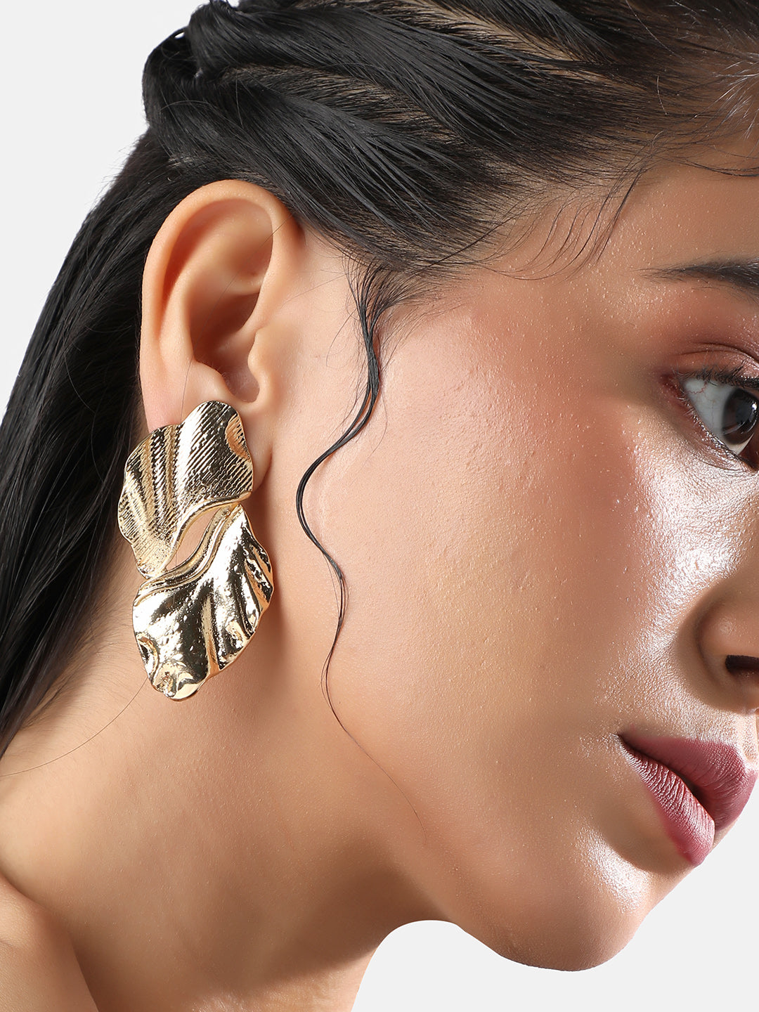 Contemporary Studs Earrings