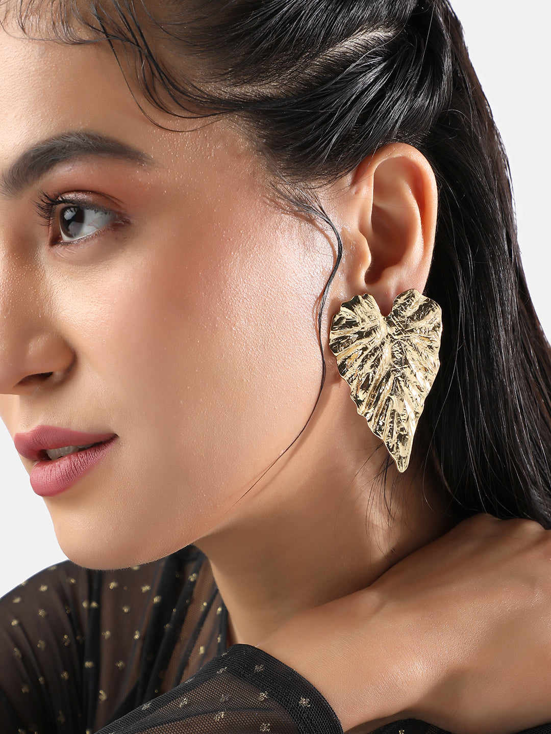 Contemporary Studs Earrings