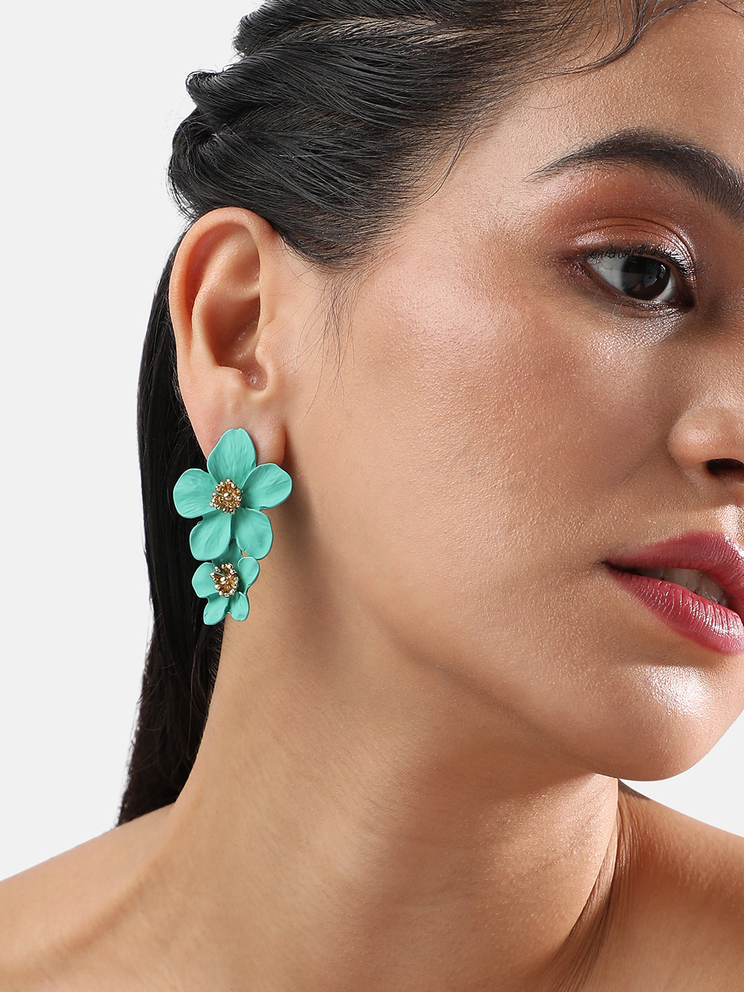 Contemporary Studs Earrings