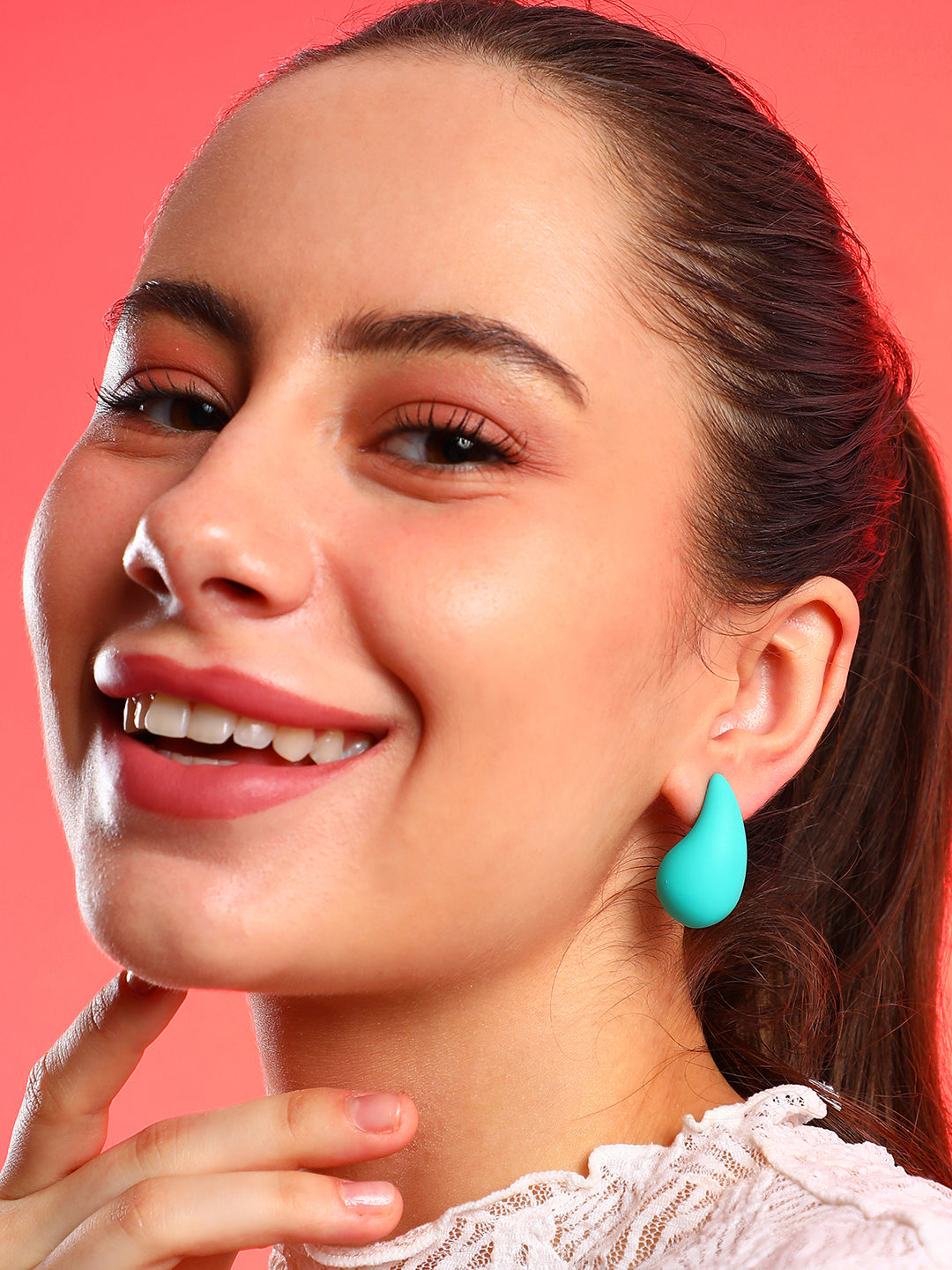 The Teardrop Drop Earrings - Turquoise Blue-SOHIER8834