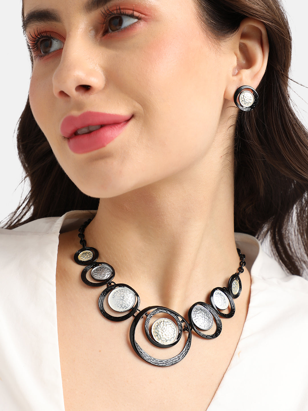 Dented Circular Jewellery Set