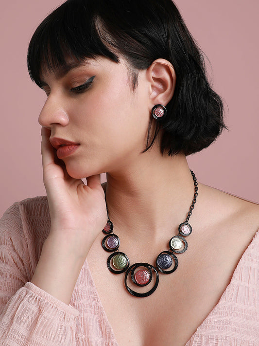Dented Circular Necklace Earrings